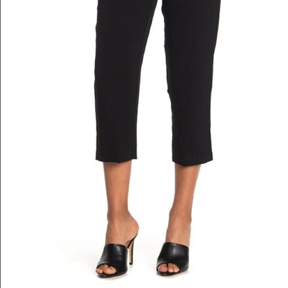 Black Collared T-Shirt Jumpsuit - Picture 5 of 5